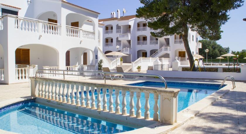 Apartamentos Playa Blanca 