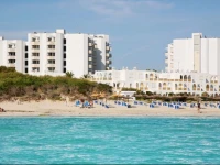 Hipotels BahГ­a Grande Aparthotel 