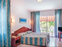 Apartamentos Cala Murada Minigolf 