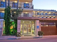 Hotel Amoros 