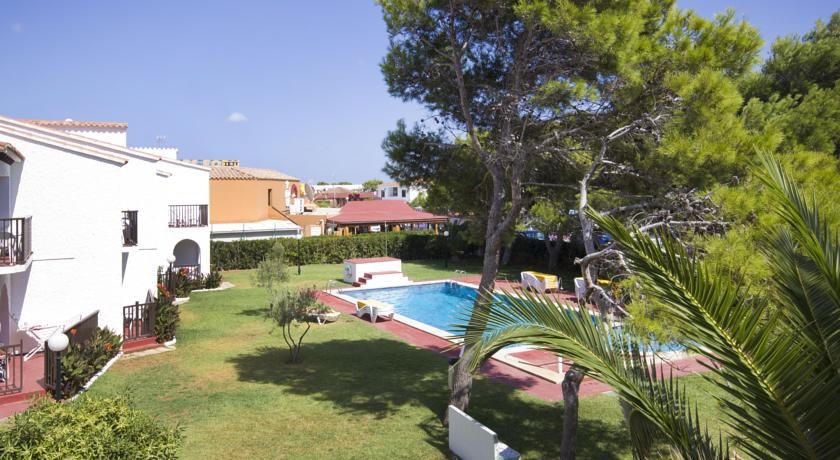 Apartamentos Sol y Mar 