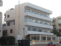Mini Golf Apartments 