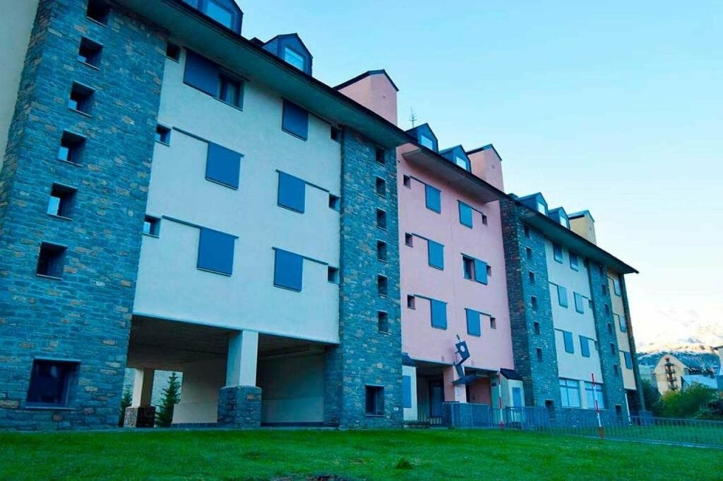 Apartamentos Candanchu 3000 