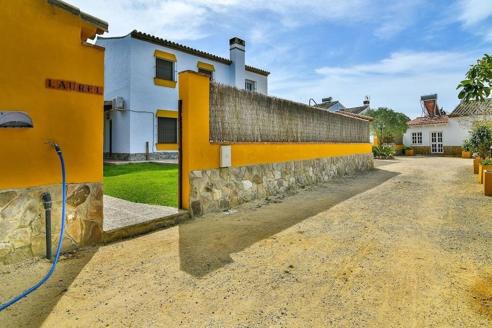 Villas Dehesa Roche Viejo 