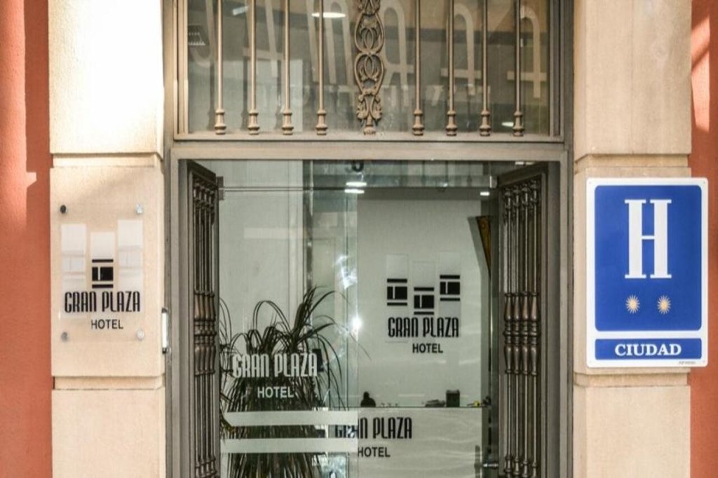 Hotel Gran Plaza 