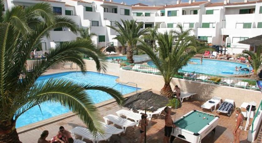 Apartamentos Alondras Park 