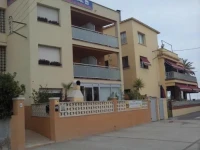 Hostal Cubelles 
