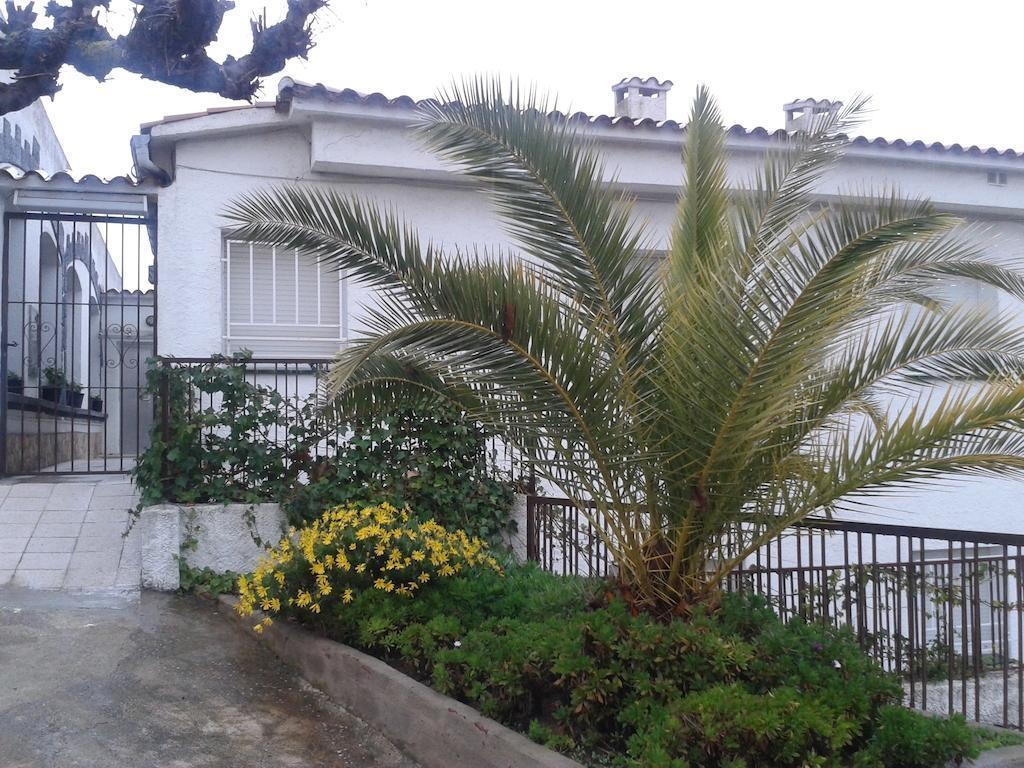 Hostal Los Pinares 2*