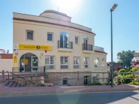 Apartaments AR Monjardi 