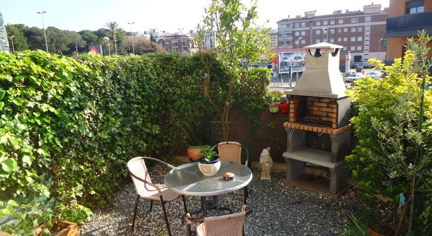Apartamentos Cala Bohadella Fenals- Family 