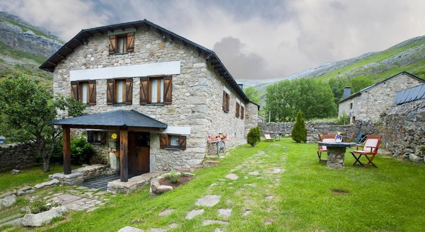 Posada Real El RincГіn de Babia 