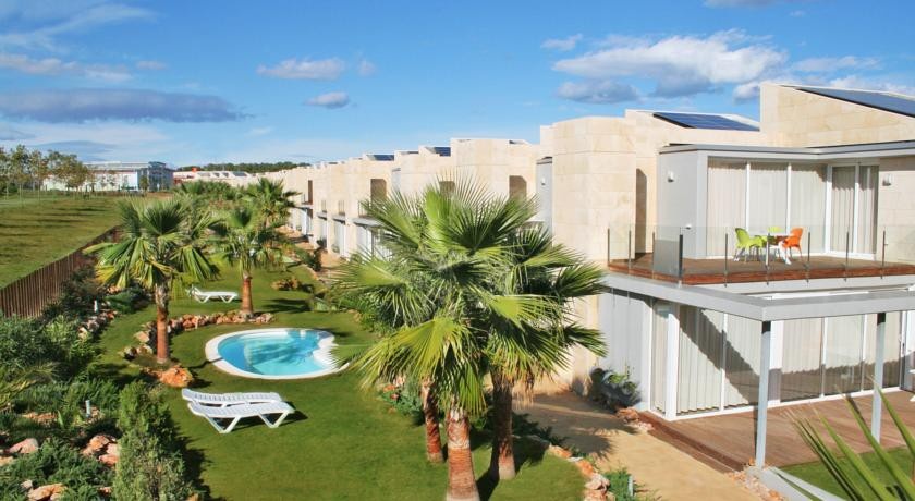 L Escala Resort 