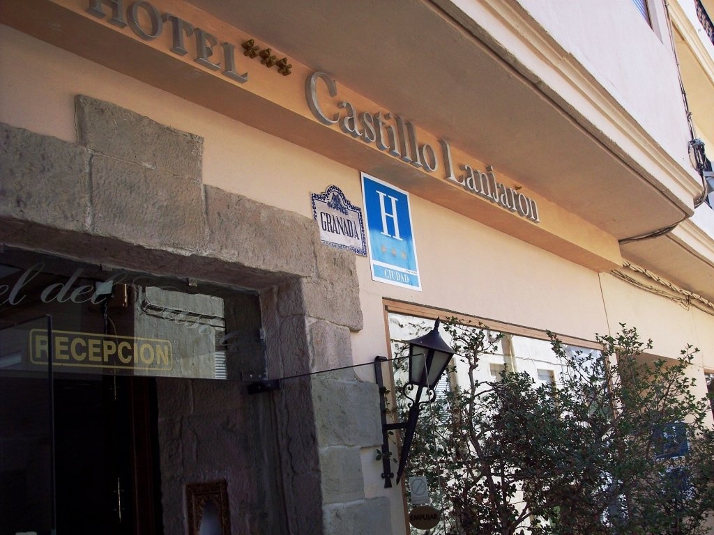Castillo Lanjaron 
