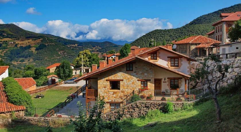 Casa Rural Los Llares 