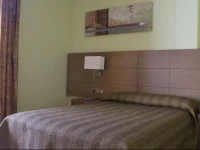 Hotel 4C Puerta Europa 