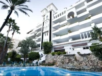 Aparthotel Monarque SultГЎn Lujo 