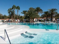 eГі Suite Hotel Jardin Dorado 