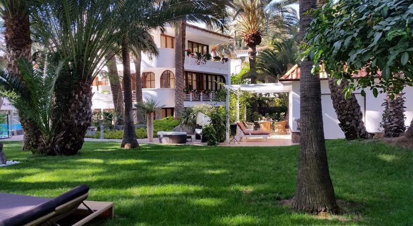 Apartamentos Villa EdГ©n 