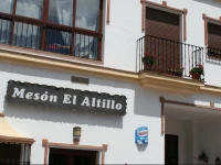Apartamentos Sierra del Hacho 