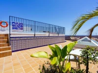 Apartamentos Pepe Mesa 