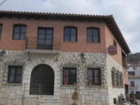 Hostal Crucica 