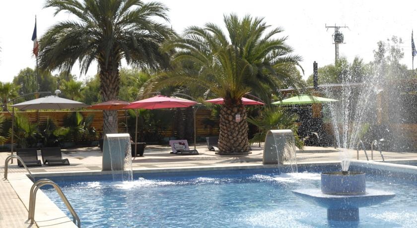 Camping & Bungalows Oasis 