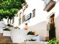 Hostal LEscaleta 