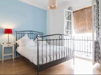 Hostal Five Gates 