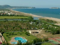 Albatross Mobile Homes on Camping Playa Brava 