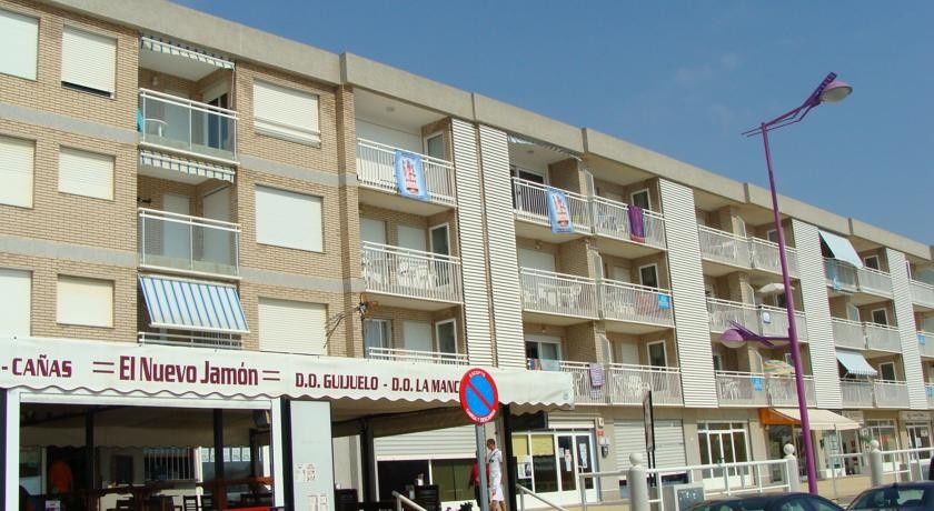 Apartamentos Forner 