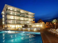 Aimia Hotel 