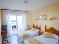 Hotel MartГ­n Esperanza 