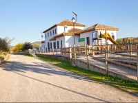 Apartamentos Puerta Sierra 