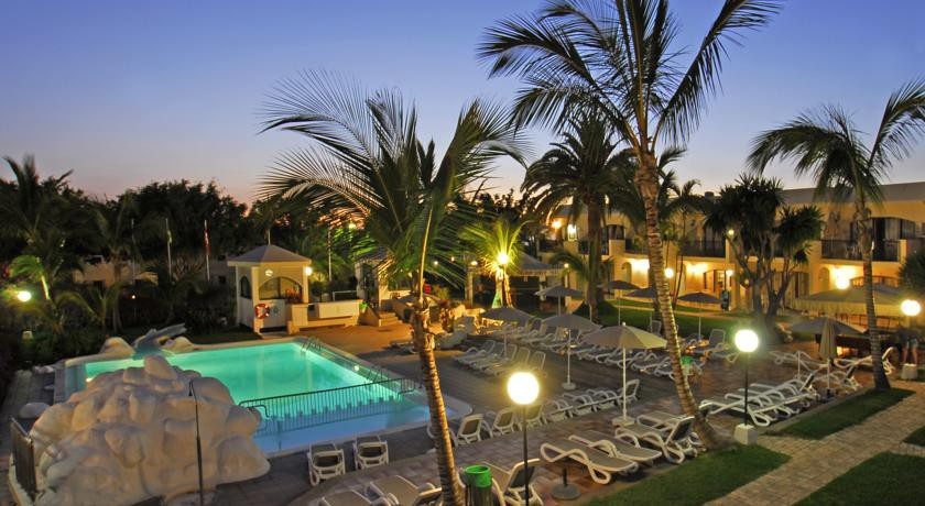 Apartamentos Las Buganvillas 