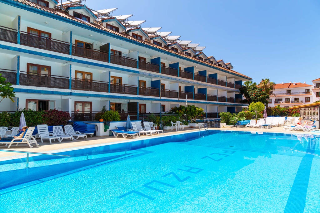 Apartamentos Pez Azul 