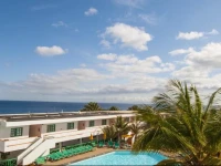 Apartamentos La PeГ±ita 
