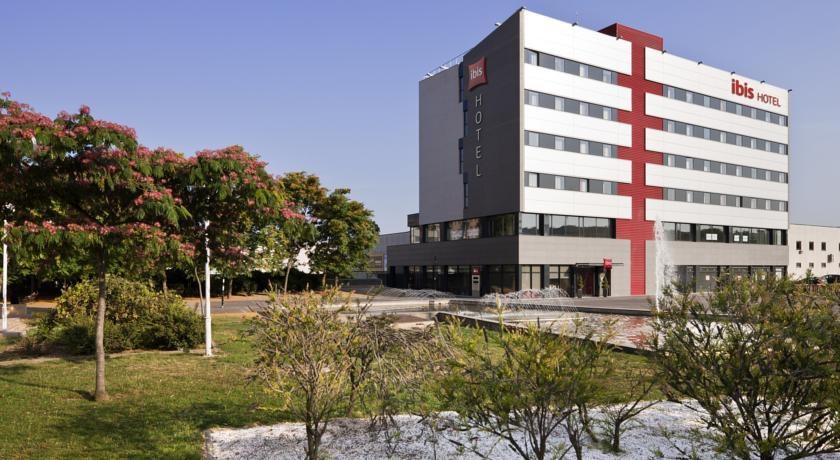 Ibis Ripollet 