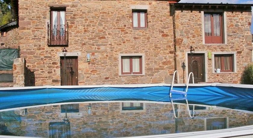 Apartamentos El Capitan 