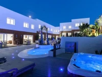 Villas Batik 