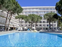 Hotel Oasis Park 