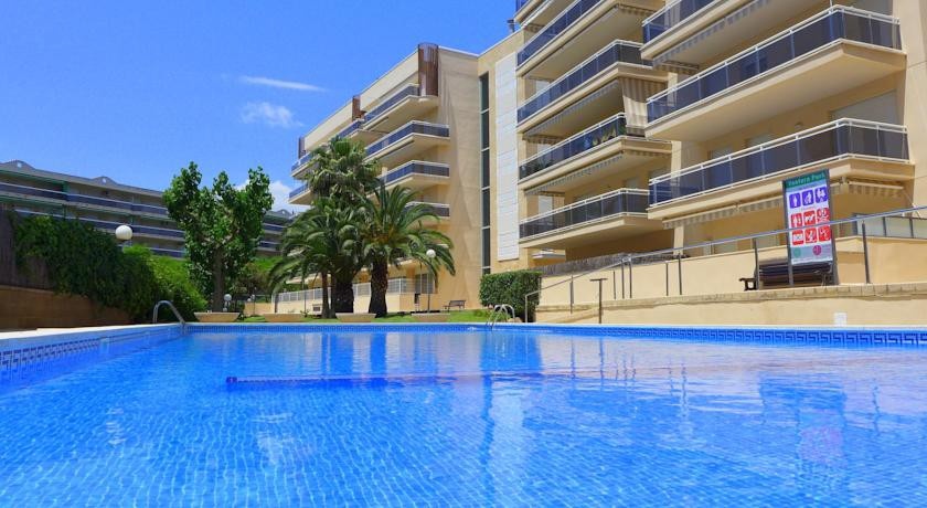 Rentalmar Ventura Village 