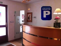Hostal Don Rodrigo 2*