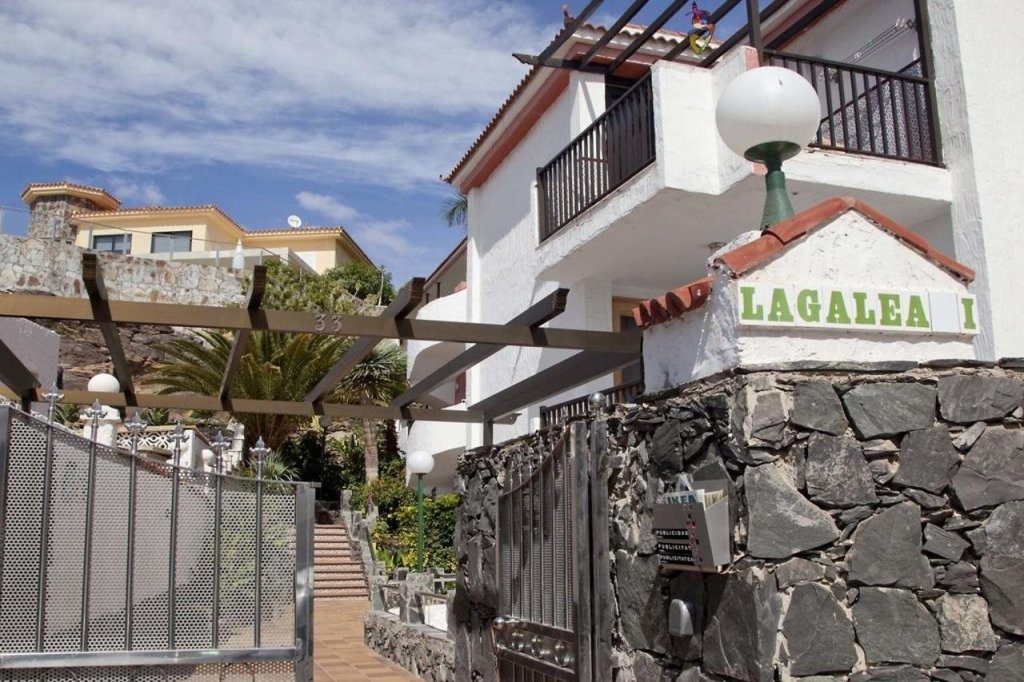 Apartamentos La Galea 