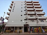 Apartamentos El Moro 