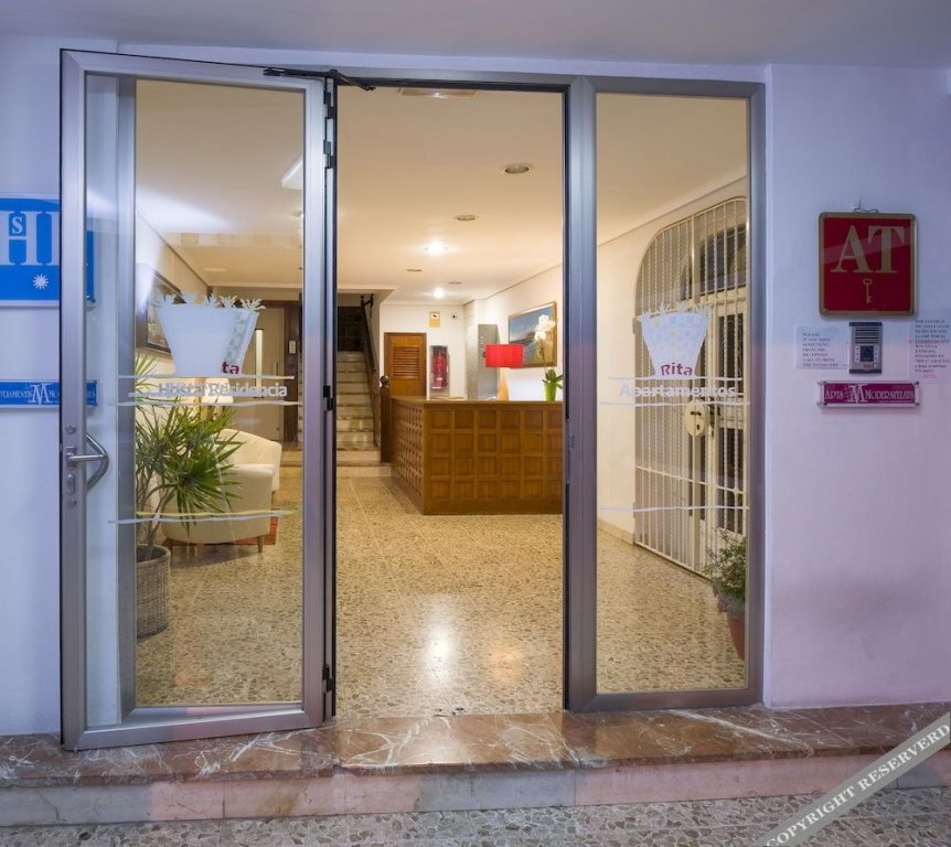 Hostal Residencia Rita 
