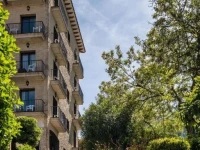 Hotel Montjoi 