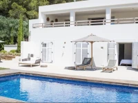 Villa Amantiga: Bohemian Luxury in Ibiza 