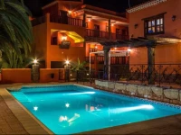 Volcano Beach Hotel 