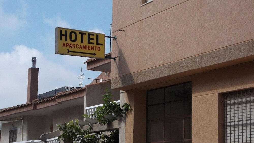 Hotel Arce 