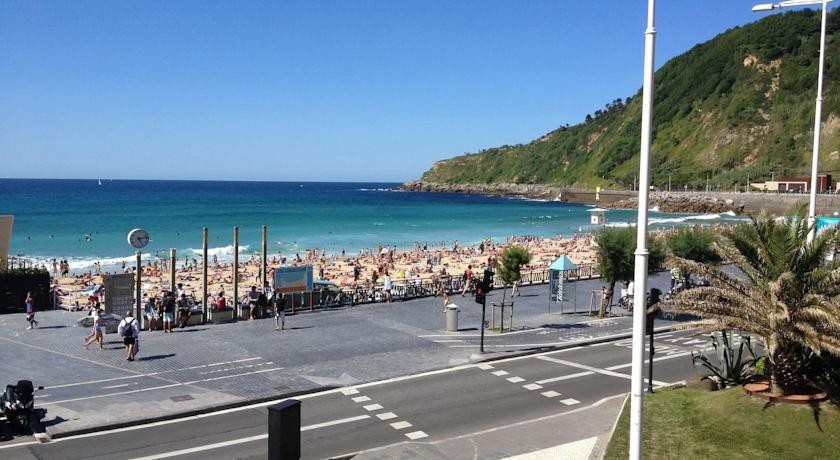 SanSebastianForYou / Zurriola Apartment 